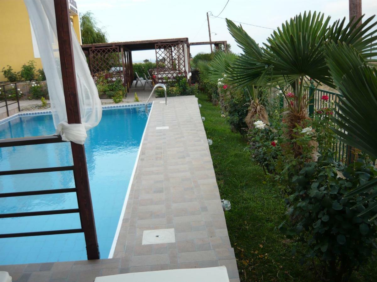 Victory Apartments Hotel Samothráki Buitenkant foto